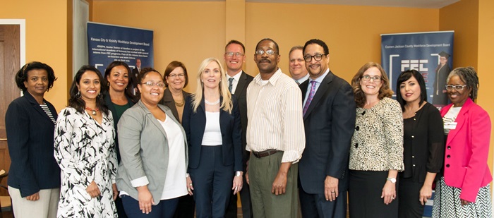 Fed Governor Tours KC